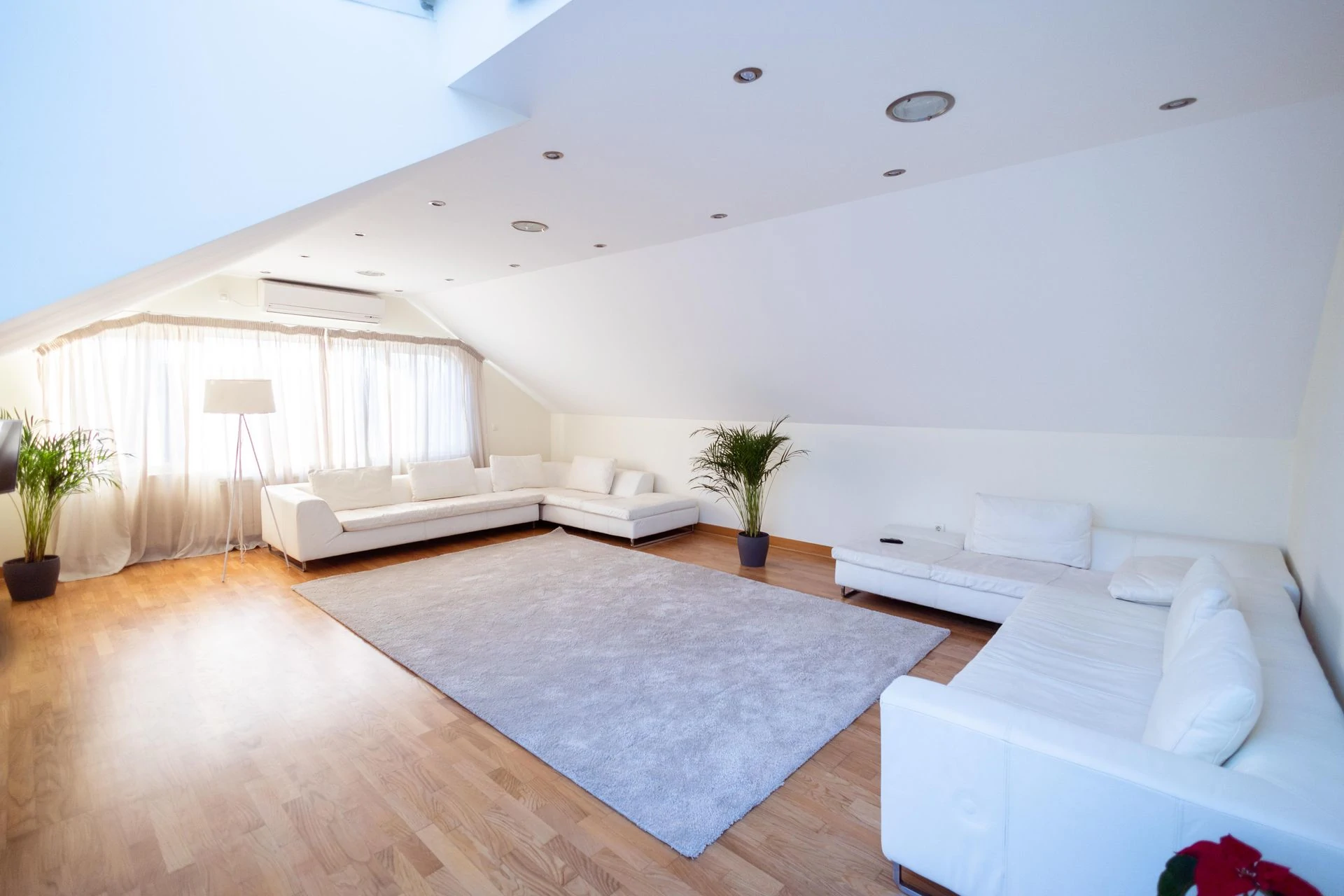 Dachgeschosswohnung verkaufen in Kiel
